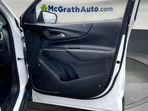 Used 2022 Chevrolet Equinox LT image 26