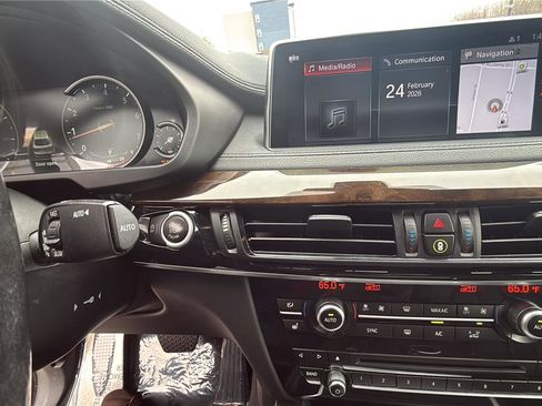 Used 2019 BMW X6 xDrive50i image 15