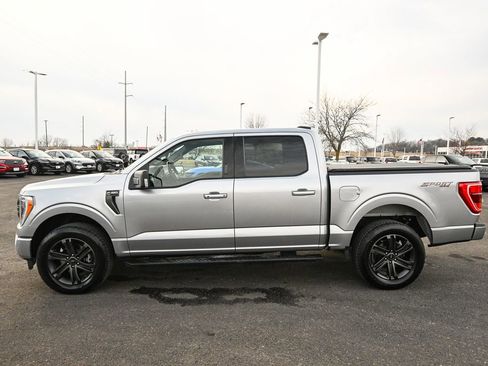 Certified 2022 Ford F150 XLT w/ Equipment Group 302A High image 8