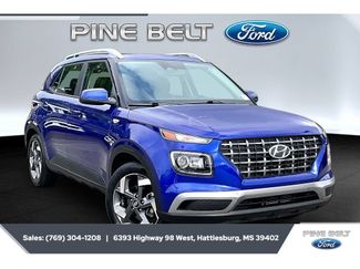 Used 2023 Hyundai Venue SEL FWD video 1