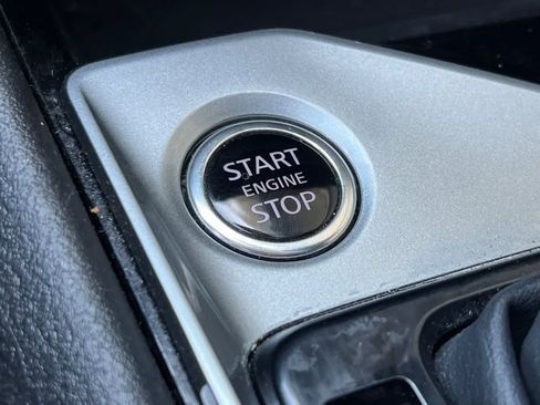 Used 2024 Nissan Altima 2.5 SV FWD image 26