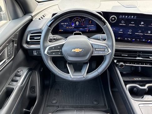 Used 2026 Chevrolet Traverse High Country w/ LPO, Floor Liner Package FWD image 14