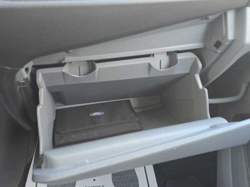 Used 2019 Ford Transit 150 XLT image 24