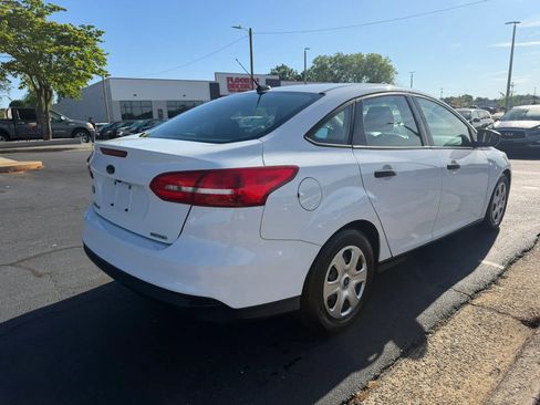 Used 2015 Ford Focus S FWD image 7