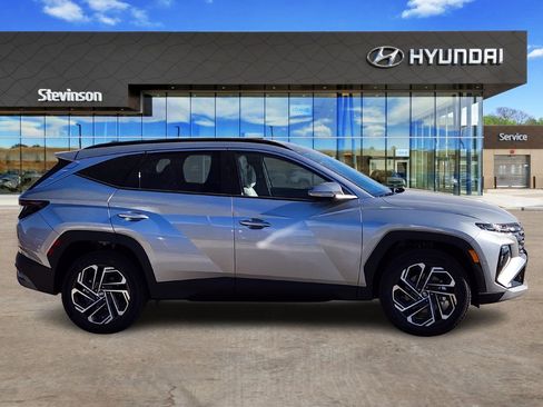 New 2026 Hyundai Tucson Limited image 4