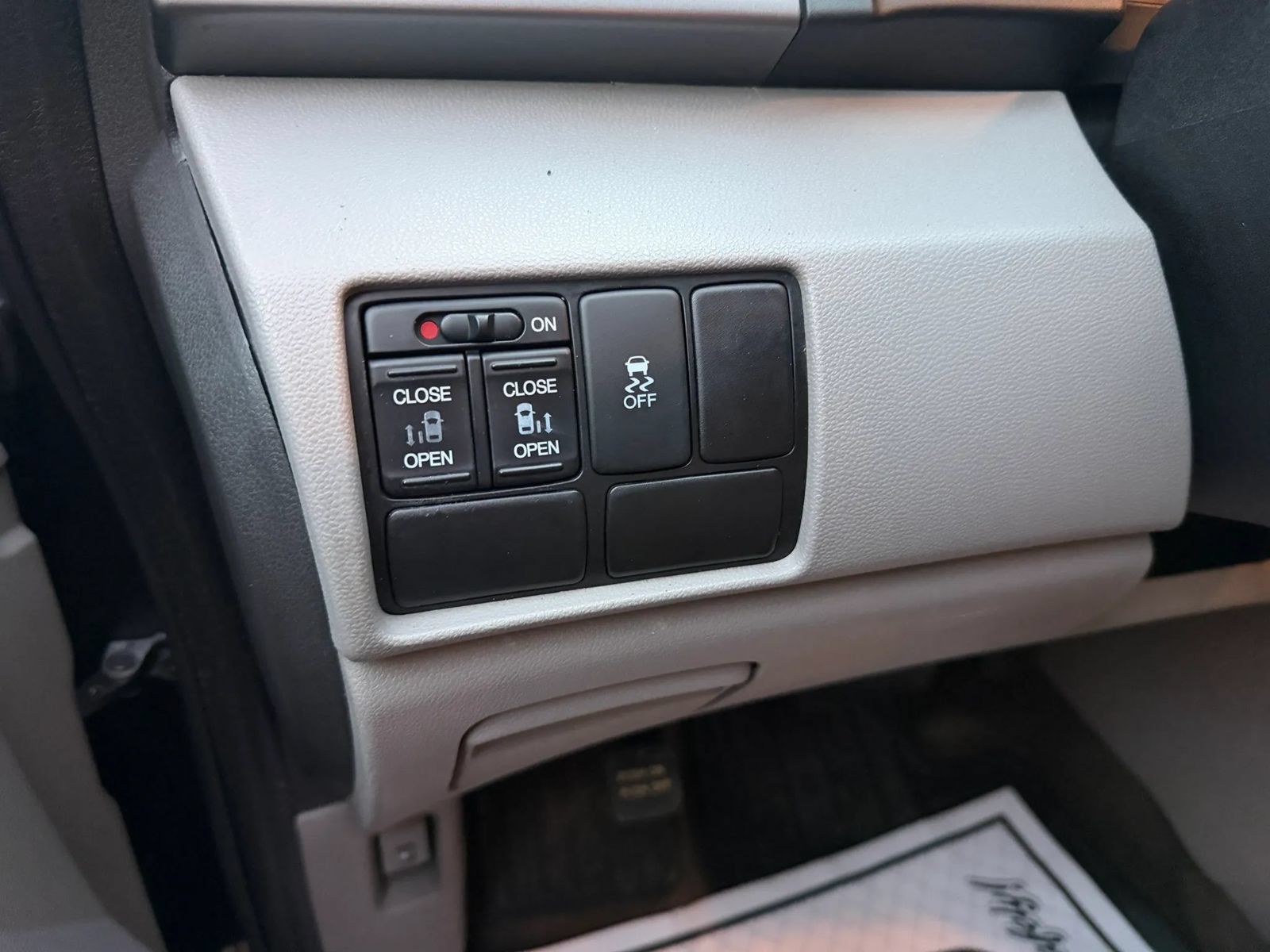 Used 2015 Honda Odyssey EX image 36