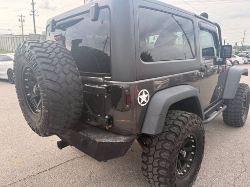 Used 2014 Jeep Wrangler Sport AWD/4WD image 33