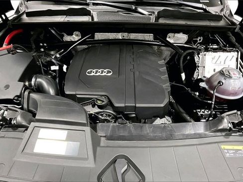 Used 2023 Audi Q5 2.0T Premium Plus w/ Premium Plus Package image 9