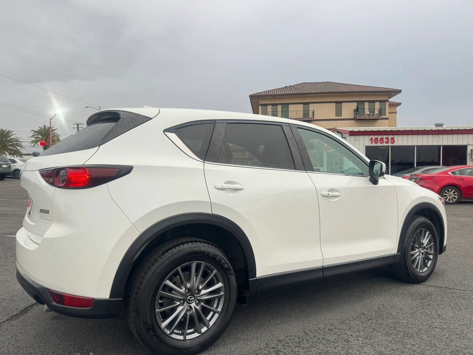 Used 2019 MAZDA CX-5 Touring FWD image 10