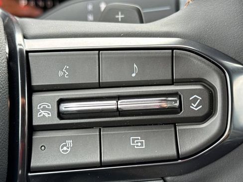 New 2026 GMC Acadia AT4 w/ Luxury Package AWD/4WD image 31