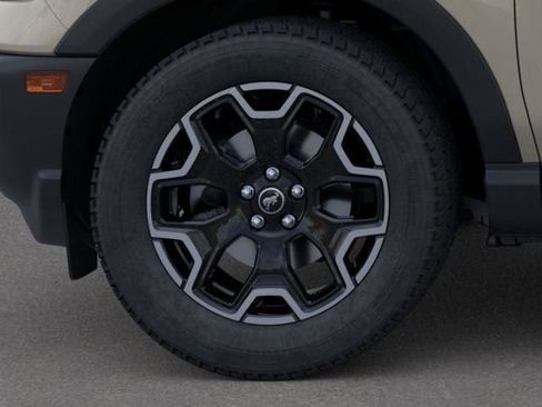 New 2025 Ford Bronco Sport Outer Banks AWD/4WD image 19