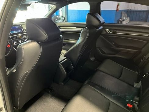Used 2022 Honda Accord Sport image 17