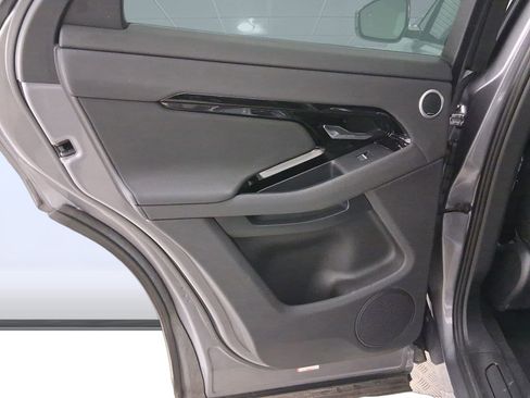 Used 2025 Land Rover Range Rover Evoque S image 29