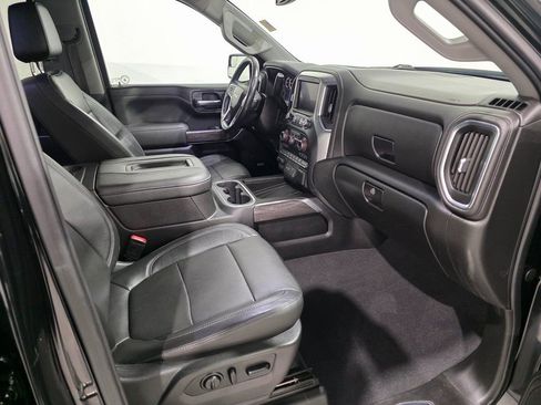 Used 2019 Chevrolet Silverado 1500 LTZ image 24