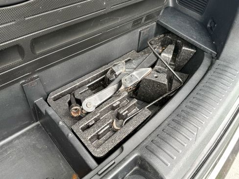 Used 2018 Kia Sorento AWD image 36