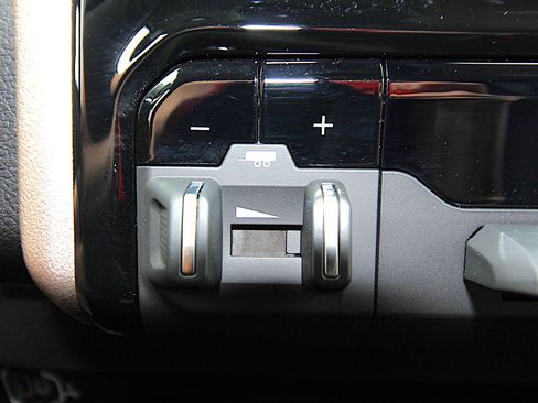 Certified 2024 RAM 2500 Laramie w/ Safety Group image 39