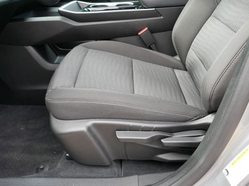 Used 2025 Chevrolet Equinox LT image 20