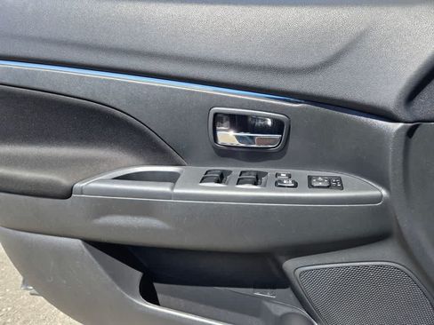 Used 2024 Mitsubishi Outlander Sport ES AWD/4WD image 19