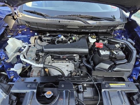 Used 2018 Nissan Rogue SV AWD/4WD image 22
