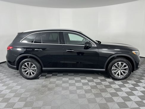 New 2026 Mercedes-Benz GLC 300 4MATIC image 12
