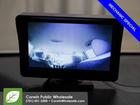 Used 2013 Hyundai Santa Fe GLS w/ Popular Equipment Pkg image 16