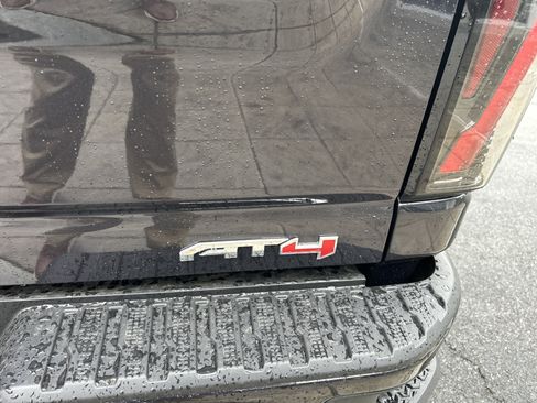 New 2026 GMC Sierra 2500 AT4 w/ AT4 Premium Plus Package AWD/4WD image 10