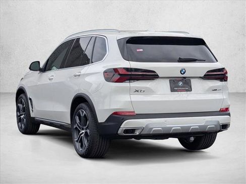 New 2026 BMW X5 xDrive40i image 8