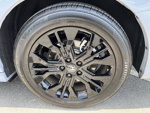 Used 2025 Honda Odyssey Sport-L image 10