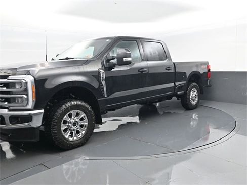 Used 2023 Ford F250 Lariat w/ FX4 Off-Road Package image 1