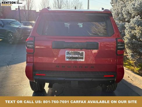 Used 2025 Toyota 4Runner TRD Off-Road image 7