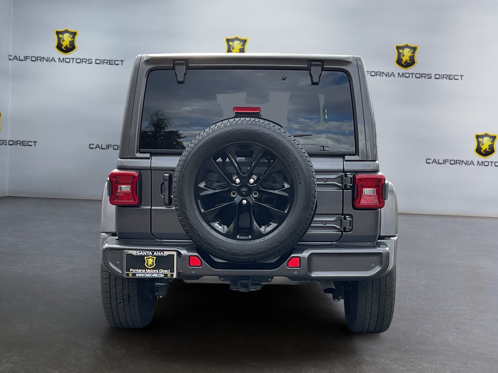 Used 2021 Jeep Wrangler Unlimited Sahara AWD/4WD image 6