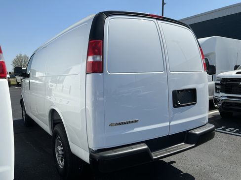 New 2026 Chevrolet Express 2500 w/ Driver Convenience Package RWD image 5