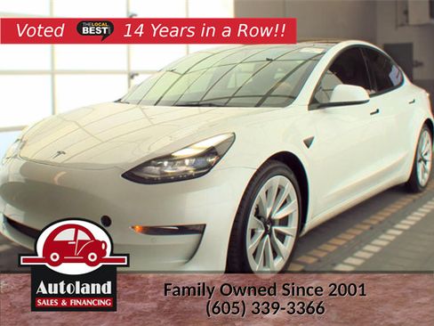Used 2022 Tesla Model 3 Long Range AWD/4WD image 1