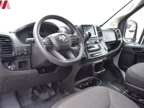 Used 2025 RAM ProMaster 2500 w/ U-Haul Equipment Group FWD image 3