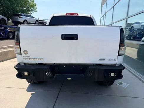 Used 2012 Toyota Tundra 4x4 CrewMax w/ SR5 Pkg image 7