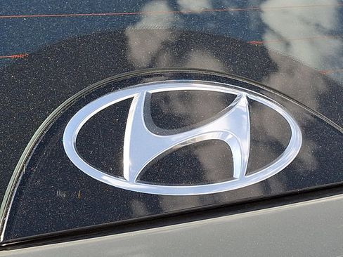 Certified 2024 Hyundai Tucson SE AWD/4WD image 29