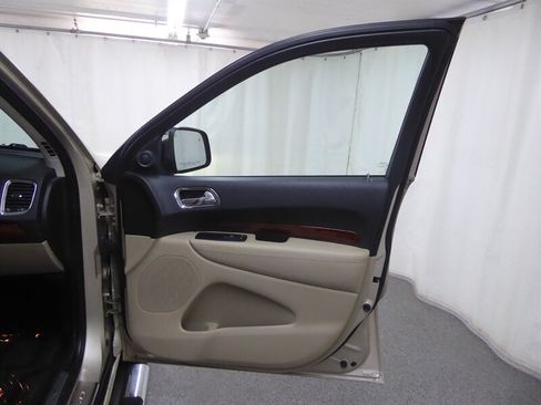 Used 2015 Dodge Durango Citadel w/ Technology Group AWD/4WD image 25