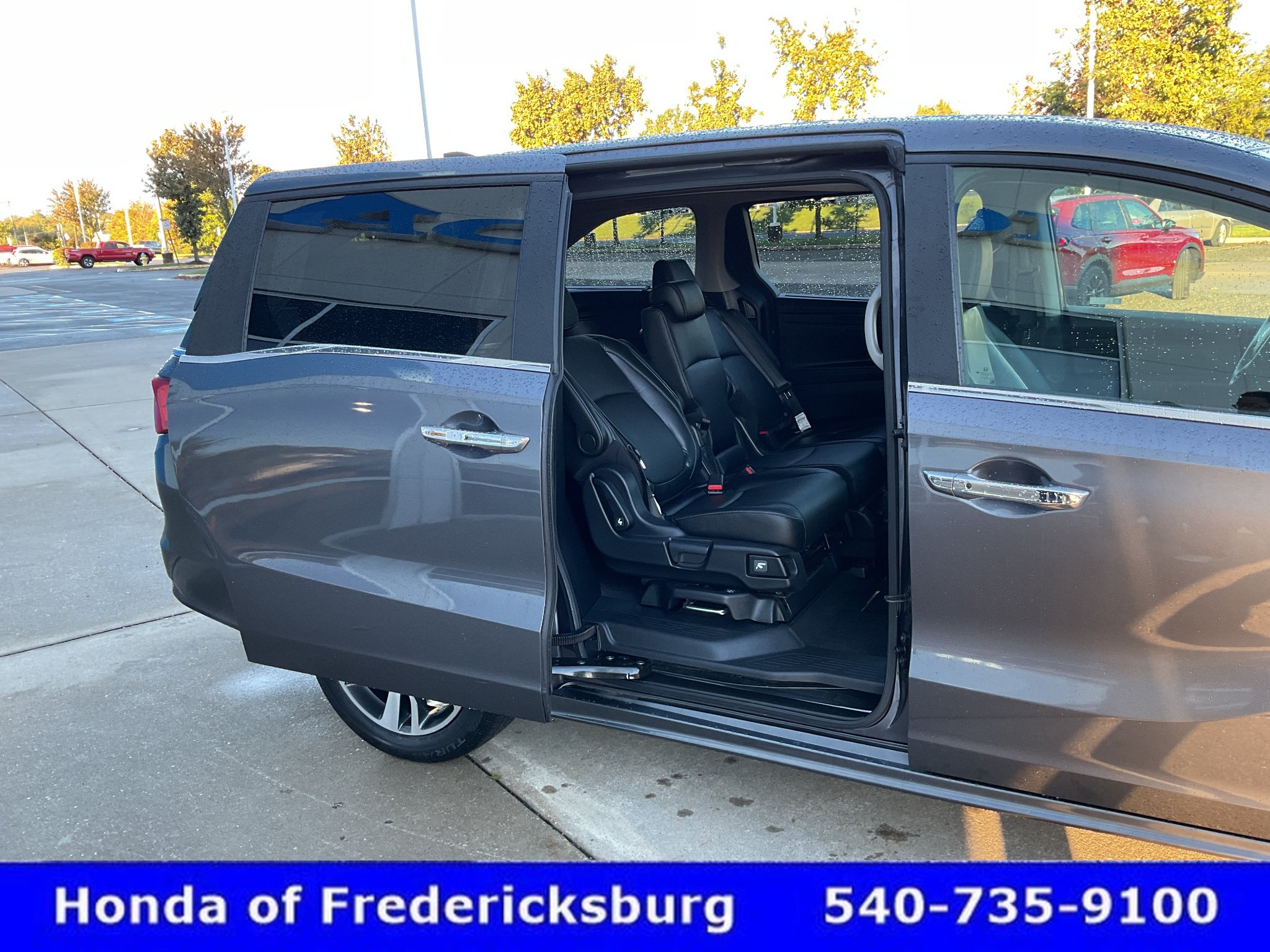 Certified 2022 Honda Odyssey Touring image 17