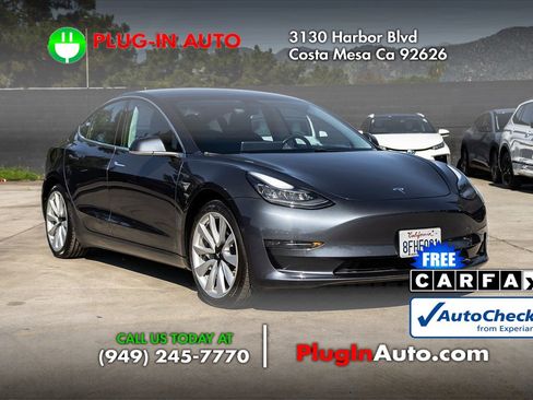 Used 2018 Tesla Model 3 Long Range image 4