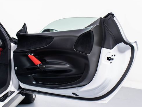 Certified 2022 Ferrari SF90 Stradale image 47