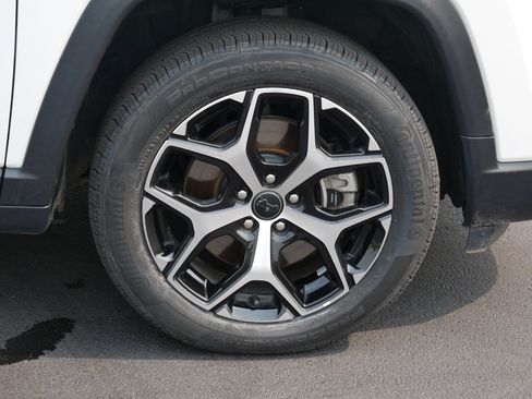 Used 2025 Jeep Compass Limited AWD/4WD image 13