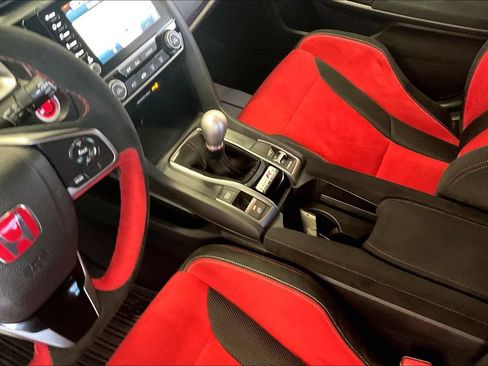 Used 2019 Honda Civic Type R image 15
