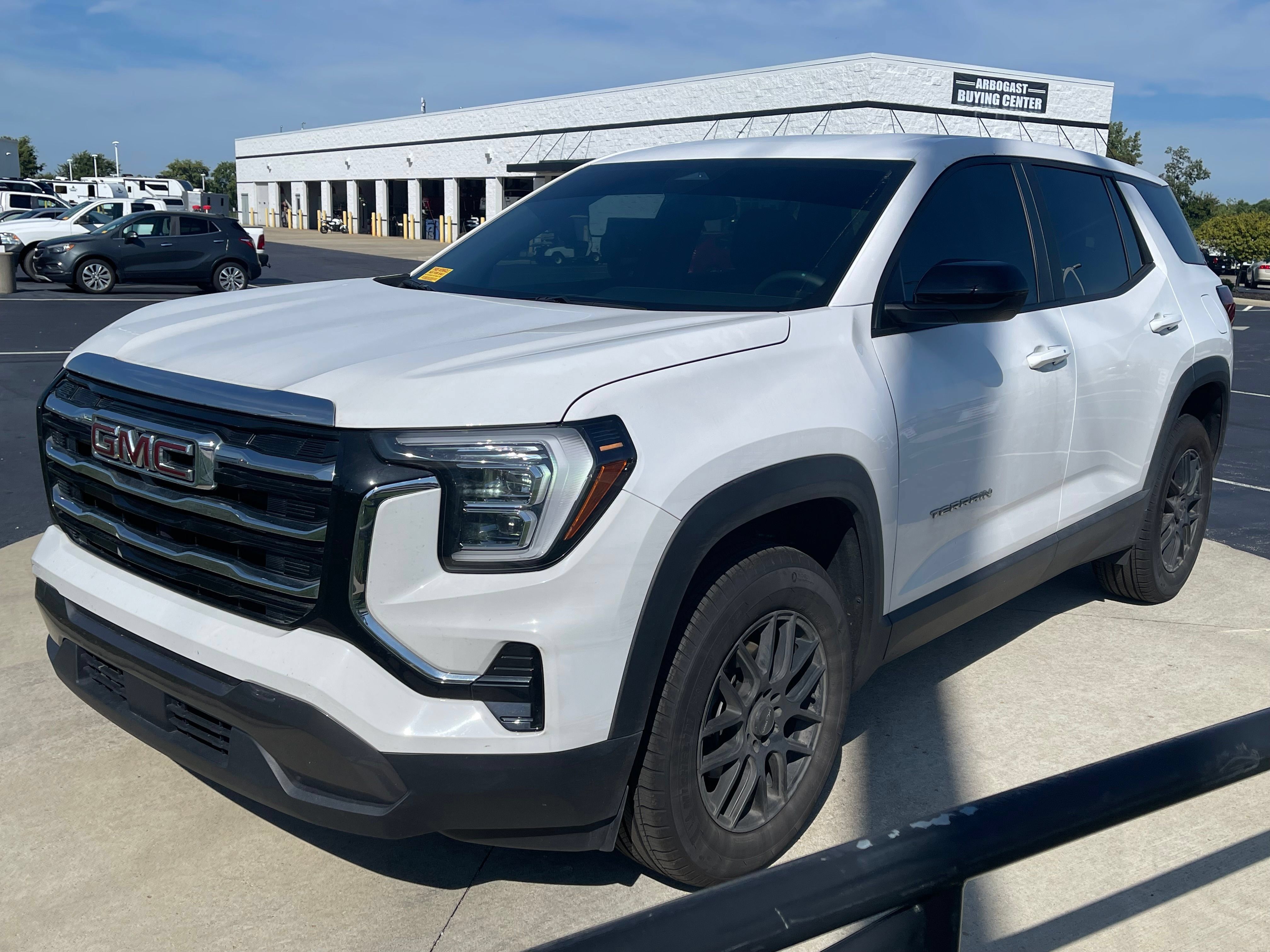 Used 2026 GMC Terrain Elevation AWD/4WD image 3