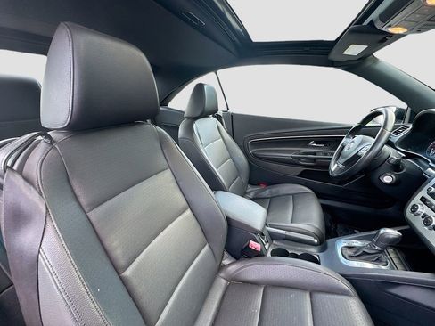 Used 2014 Volkswagen Eos w/ Sport Package FWD image 25