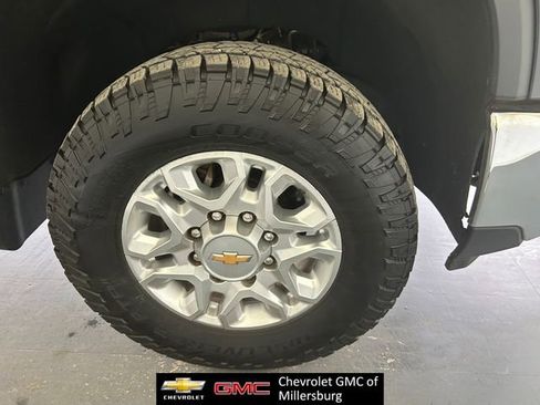 Used 2024 Chevrolet Silverado 2500 LTZ w/ LTZ Premium Package AWD/4WD image 12