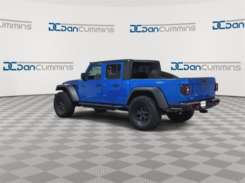 Used 2021 Jeep Gladiator Rubicon image 6