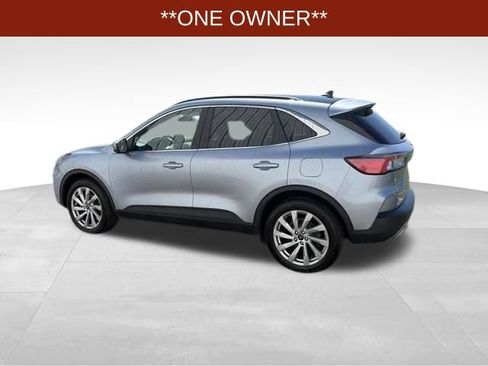Used 2022 Ford Escape Titanium w/ Titanium Elite Package AWD/4WD image 4