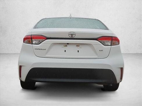 Used 2024 Toyota Corolla LE FWD image 6