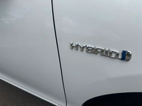 Used 2012 Toyota Prius C Three image 17