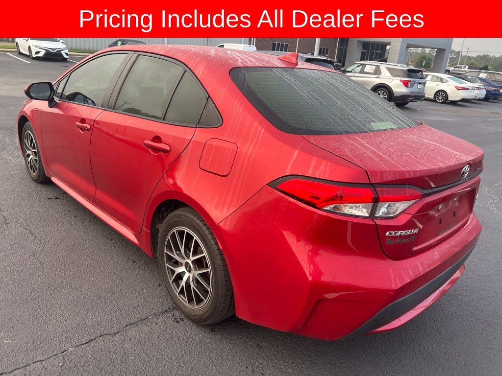 Used 2021 Toyota Corolla LE FWD image 22